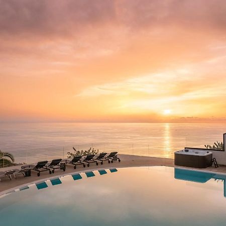 Sky Villa By An Island Apart 푼샬 외부 사진