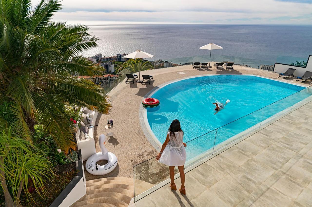 Sky Villa By An Island Apart 푼샬 외부 사진