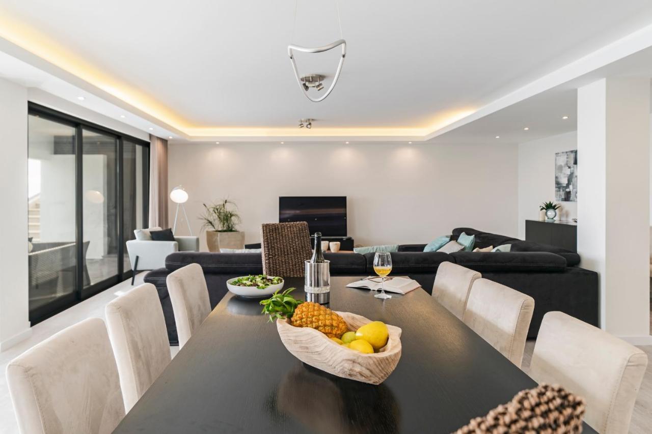 Sky Villa By An Island Apart 푼샬 외부 사진