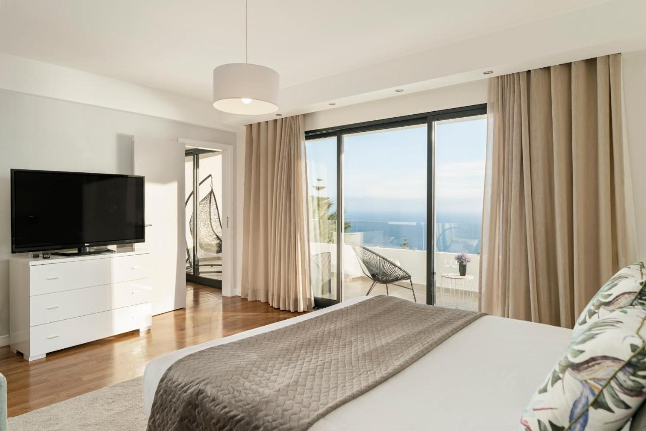 Sky Villa By An Island Apart 푼샬 외부 사진