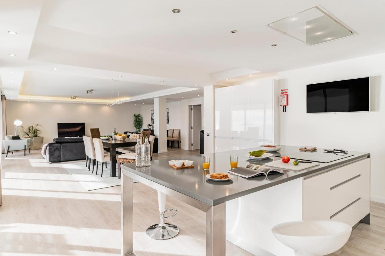 Sky Villa By An Island Apart 푼샬 외부 사진